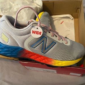 BRAND NEW new balance shoes